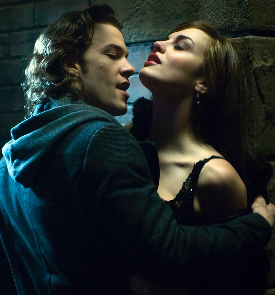 Alfa Erkeğin Aşkta İtaat Ettiren Zekâsı